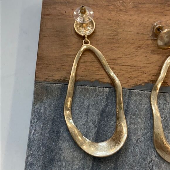 Unique shape Earrings‎ - Picture 3 of 3